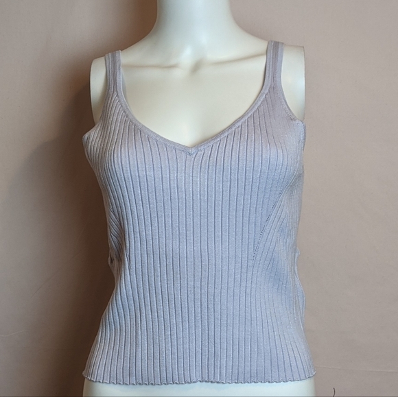 Monki Lilac Purple Ribbed Strappy V Neck Crop Top size Large - Picture 1 of 5